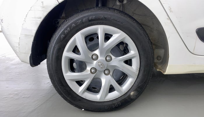 2018 Hyundai Grand i10 SPORTZ (O) 1.2 KAPPA VTVT, CNG, Manual, 38,086 km, Right Rear Wheel