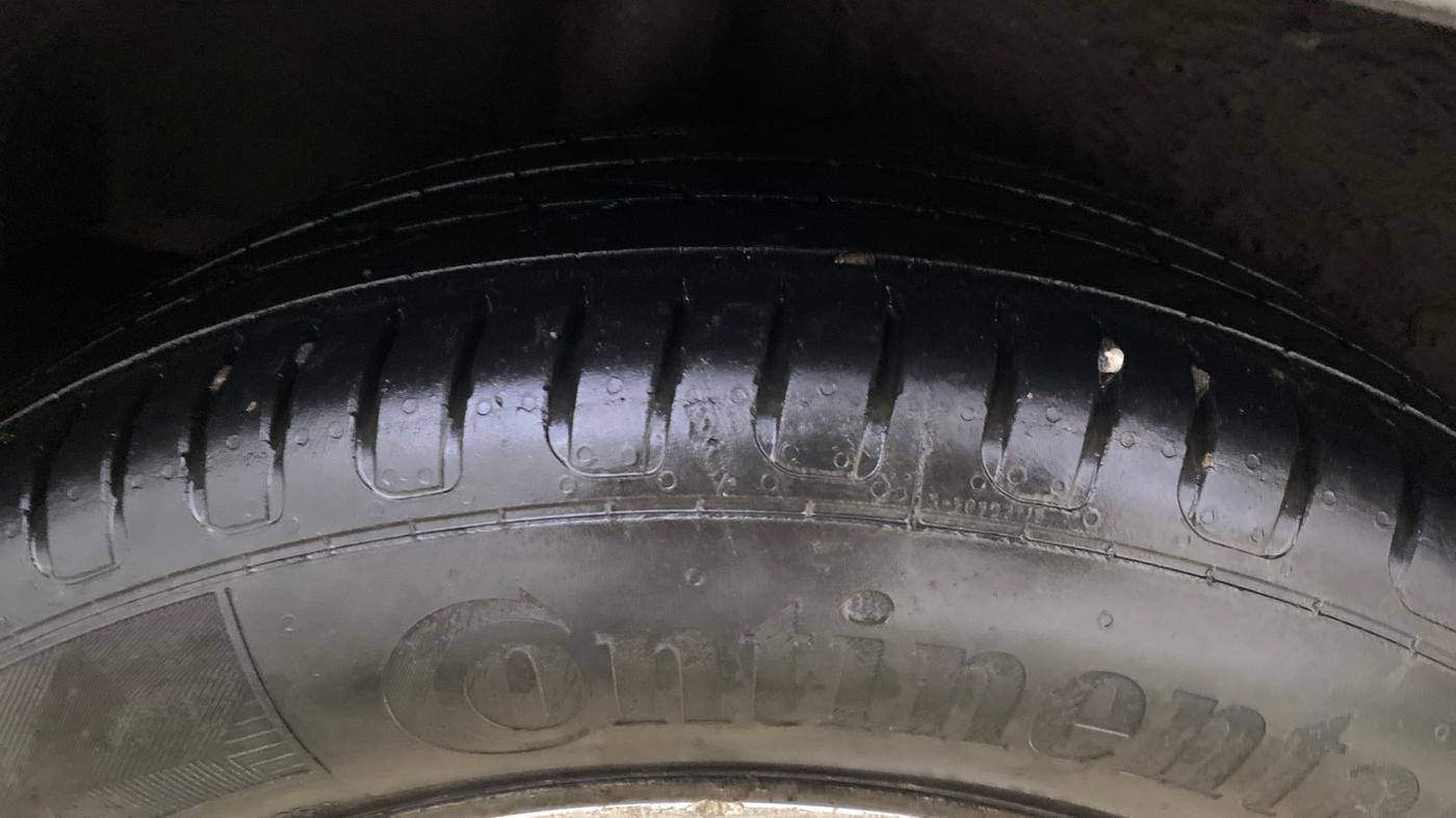 2017 Honda Jazz 1.2L I-VTEC V AT, Petrol, Automatic, 87,414 km, Right Rear Tyre Tread