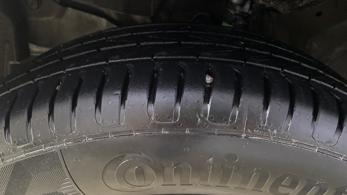 2017 Honda Jazz 1.2L I-VTEC V AT, Petrol, Automatic, 87,414 km, Left Front Tyre Tread