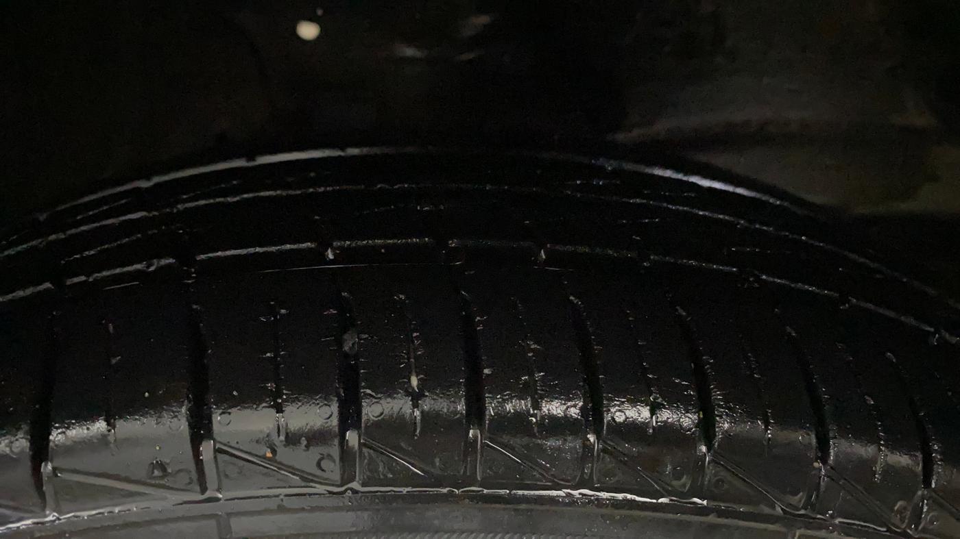 2021 Maruti S PRESSO LXI (O), Petrol, Manual, 8,949 km, Right Front Tyre Tread