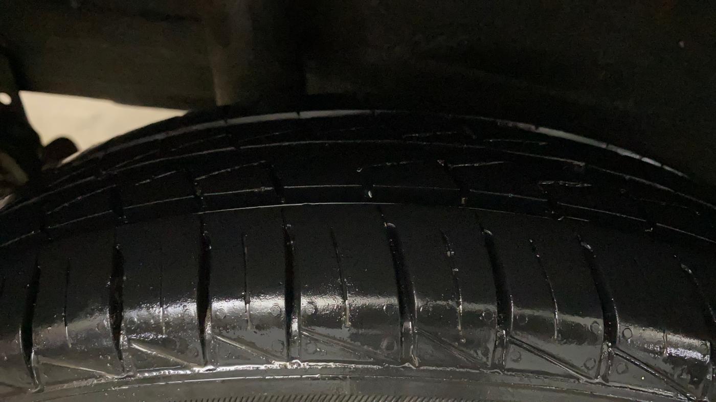 2021 Maruti S PRESSO LXI (O), Petrol, Manual, 8,949 km, Right Rear Tyre Tread
