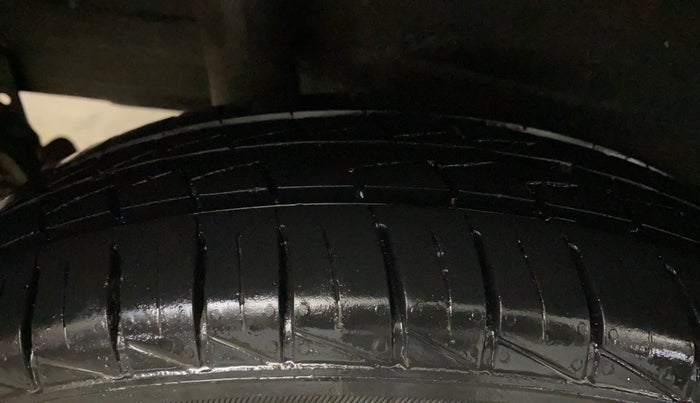 2021 Maruti S PRESSO LXI (O), Petrol, Manual, 8,949 km, Right Rear Tyre Tread