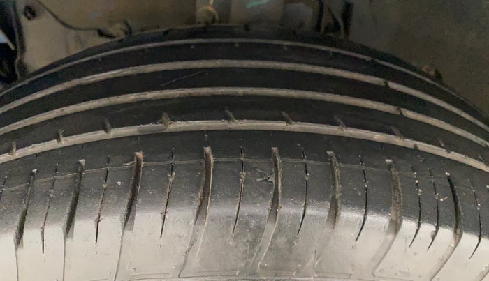 2021 Renault Duster RXZ 1.5 PETROL MT, Petrol, Manual, 37,936 km, Left Front Tyre Tread