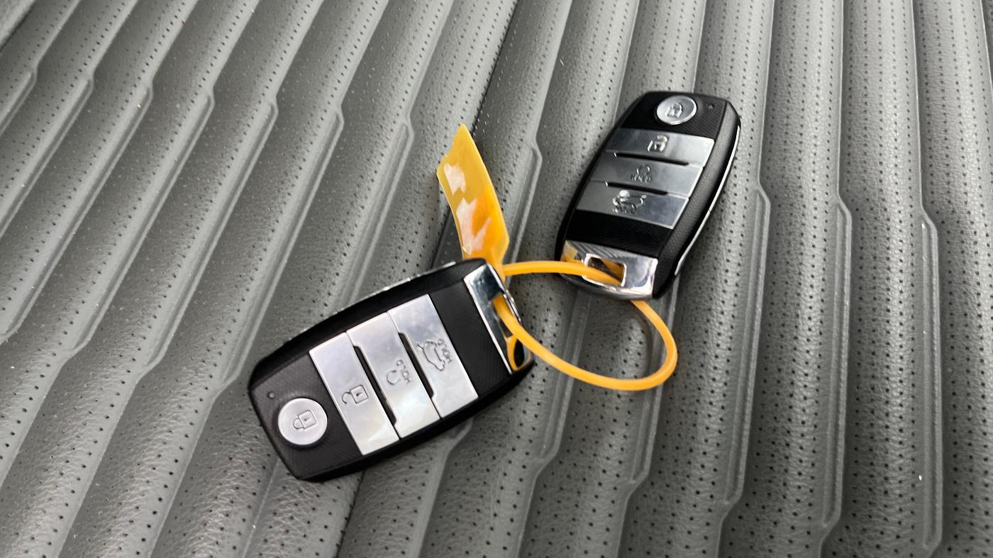 2023 KIA SONET X LINE 1.0 DCT, Petrol, Automatic, 2,955 km, Key Close Up