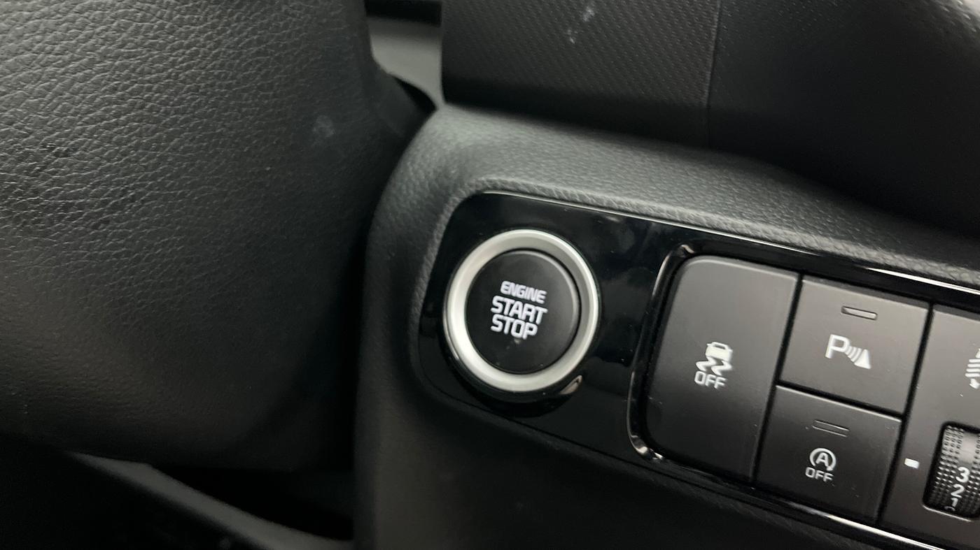 2023 KIA SONET X LINE 1.0 DCT, Petrol, Automatic, 2,955 km, Keyless Start/ Stop Button