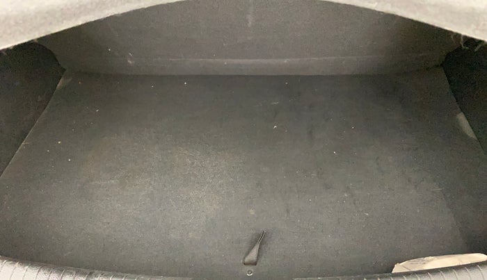 2014 Hyundai Grand i10 ASTA 1.2 KAPPA VTVT, Petrol, Manual, 80,515 km, Boot Inside