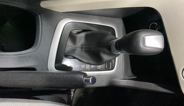 2021 Nissan MAGNITE XV TURBO CVT DUAL TONE, Petrol, Automatic, 1,02,983 km, Gear Lever