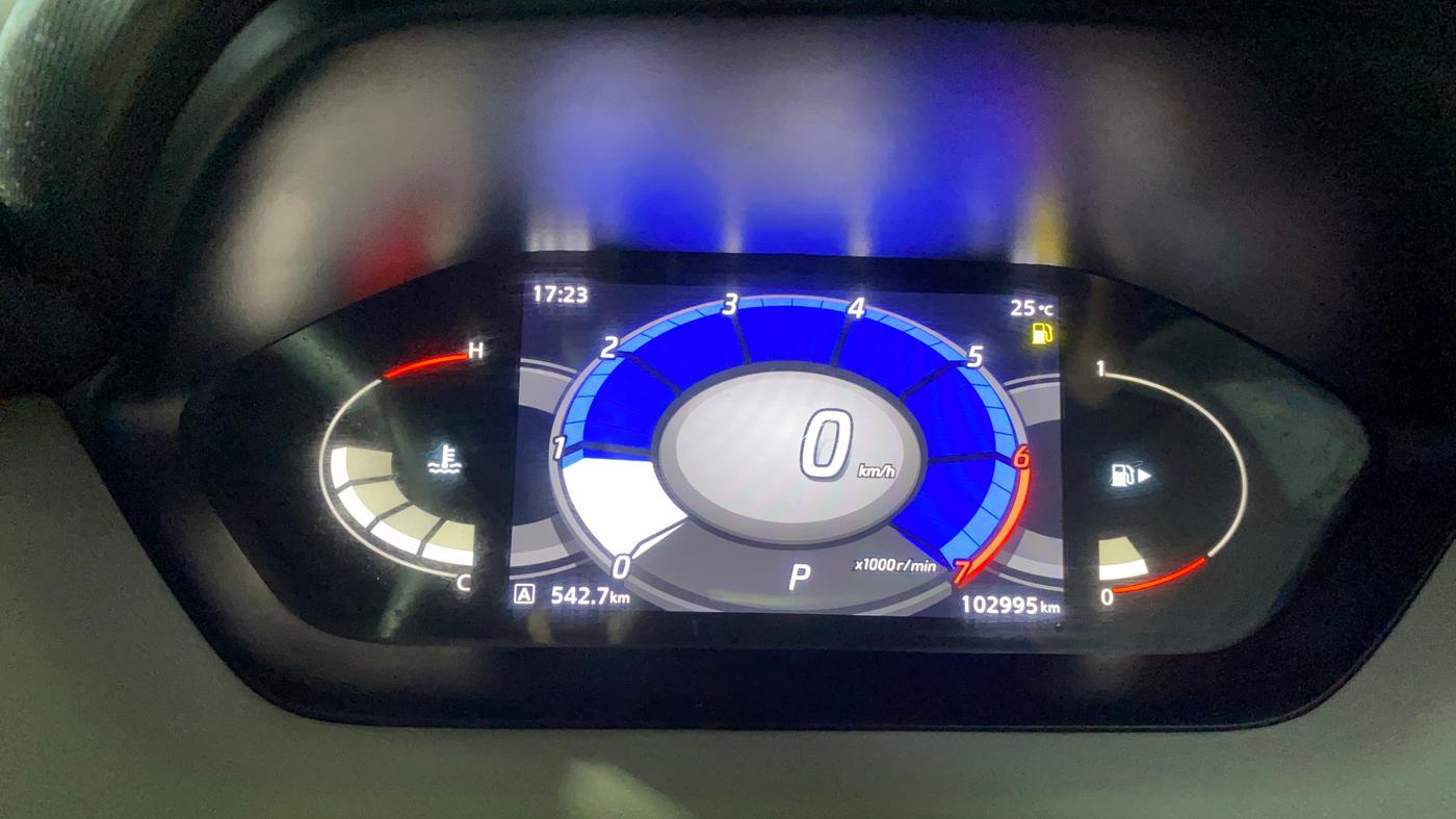 2021 Nissan MAGNITE XV TURBO CVT DUAL TONE, Petrol, Automatic, 1,03,033 km, Odometer Image
