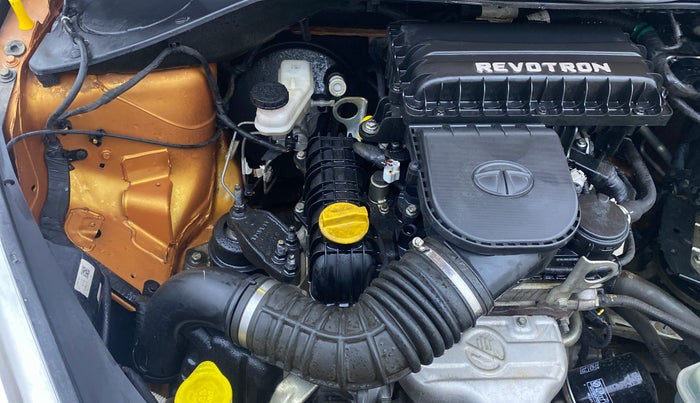 2018 Tata Tiago XT PETROL, Petrol, Manual, 63,565 km, Engine View - Right