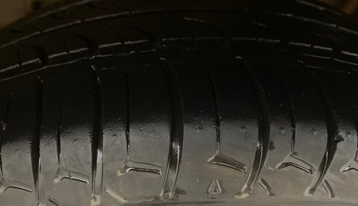 2018 Tata Tiago XT PETROL, Petrol, Manual, 63,565 km, Left Rear Tyre Tread