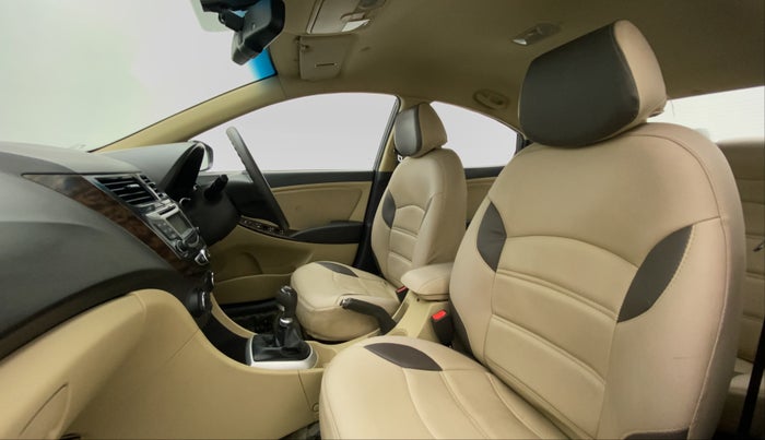 2013 Hyundai Verna FLUIDIC 1.4 CRDI EX, Diesel, Manual, 40,273 km, Right Side Front Door Cabin