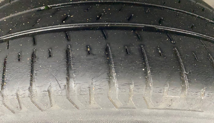 2019 Hyundai Verna 1.6 VTVT SX, Petrol, Manual, 30,582 km, Left Rear Tyre Tread