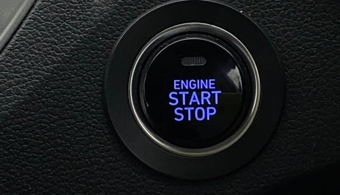 2019 Hyundai Verna 1.6 VTVT SX, Petrol, Manual, 30,582 km, Keyless Start/ Stop Button