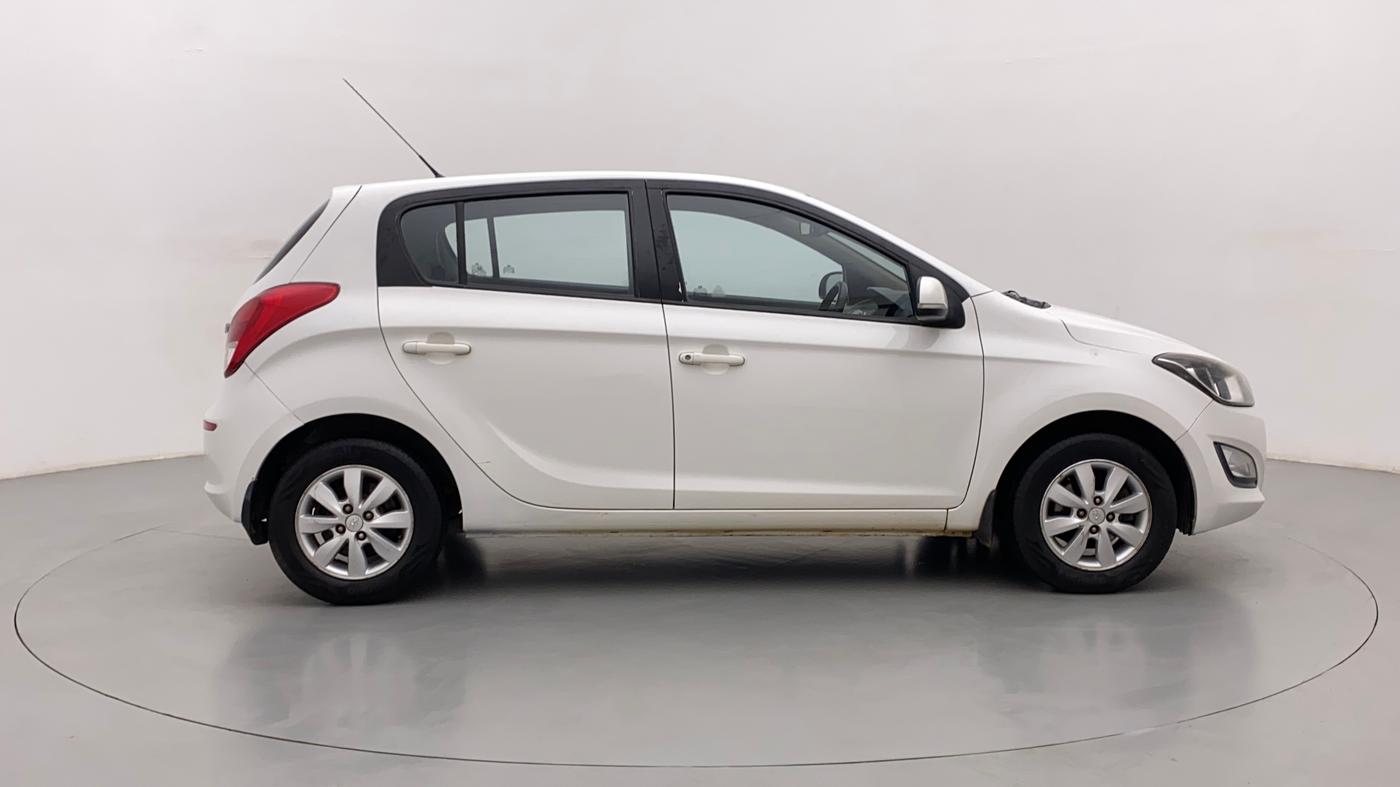 2012 Hyundai i20 SPORTZ 1.4 CRDI, Diesel, Manual, 1,32,781 km, Right Side View