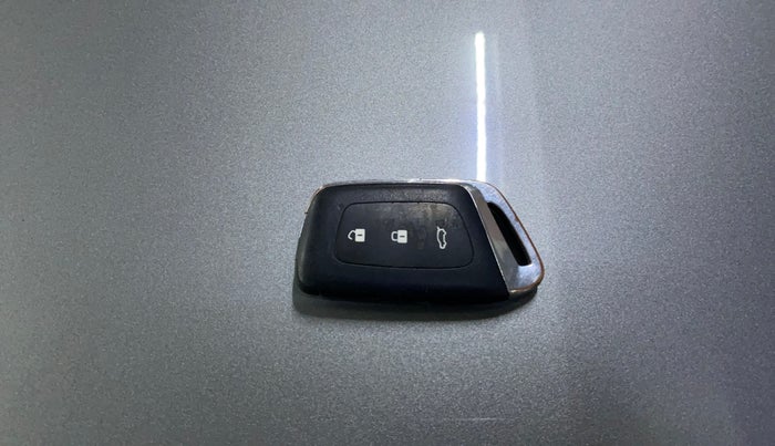 2020 MG HECTOR SHARP 1.5 DCT PETROL, Petrol, Automatic, 75,229 km, Key Close Up
