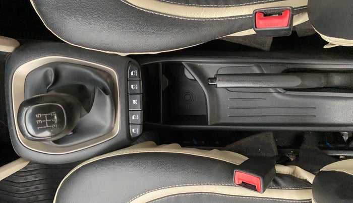 2019 Hyundai NEW SANTRO SPORTZ MT, Petrol, Manual, 24,306 km, Gear Lever