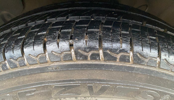 2019 Hyundai NEW SANTRO SPORTZ MT, Petrol, Manual, 24,306 km, Left Front Tyre Tread