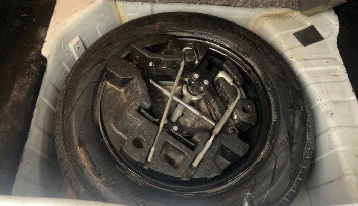 2022 Tata PUNCH ACCOMPLISHED MT, Petrol, Manual, 34,966 km, Spare Tyre