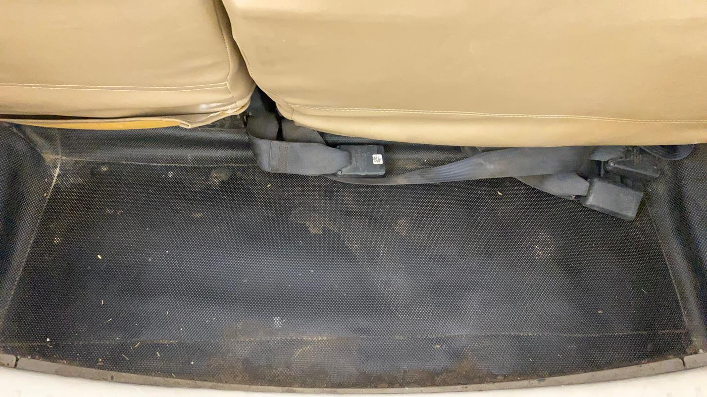 2019 Mahindra MARAZZO M2 8 STR, Diesel, Manual, 77,846 km, Boot Inside