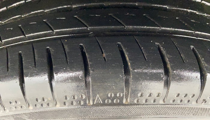 2018 Honda Amaze 1.2L I-VTEC V, Petrol, Manual, 94,753 km, Left Front Tyre Tread