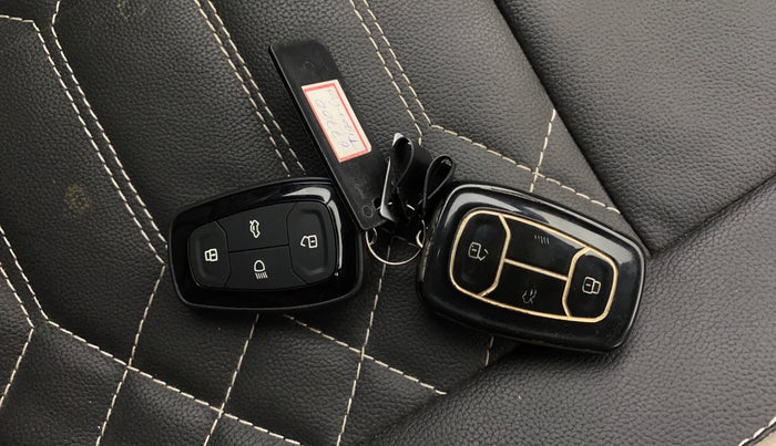 2022 Tata TIGOR XZ PLUS PETROL, Petrol, Manual, 67,809 km, Key Close Up