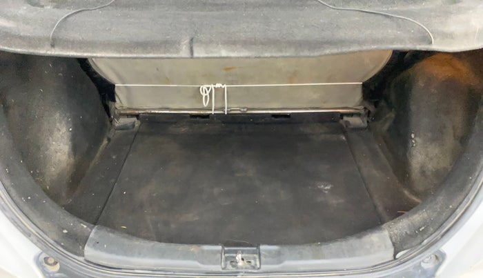 2019 Honda WR-V 1.5L I-DTEC V MT, Diesel, Manual, 77,893 km, Boot Inside