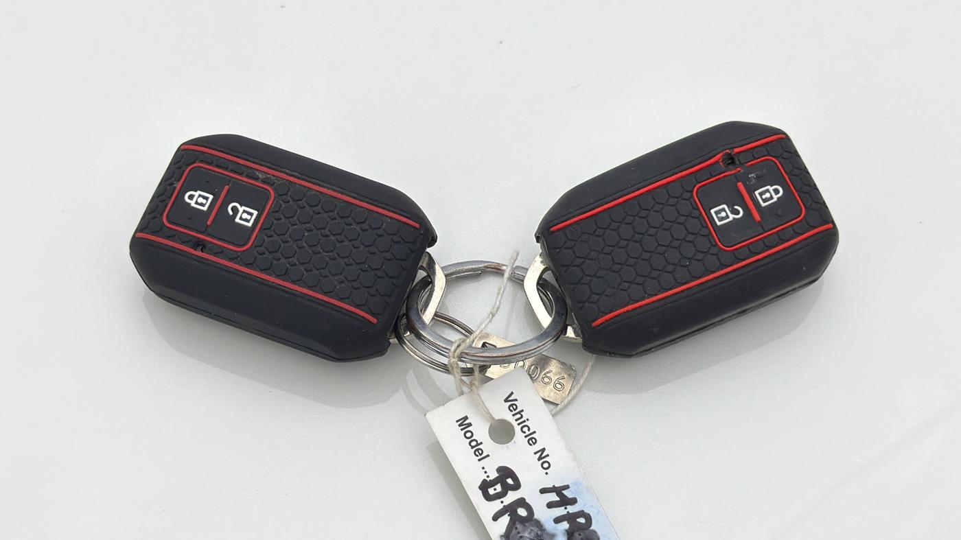 2025 Toyota Glanza V AMT, Petrol, Automatic, 13,393 km, Key Close Up