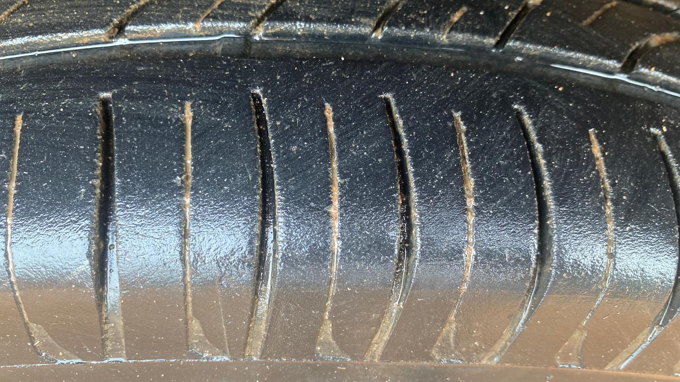 2022 Maruti S PRESSO VXI PLUS AMT, Petrol, Automatic, 42,120 km, Left Front Tyre Tread