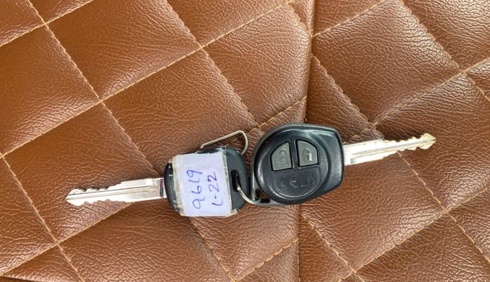 2022 Maruti S PRESSO VXI PLUS AMT, Petrol, Automatic, 42,120 km, Key Close Up