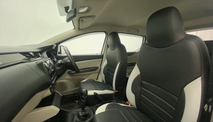 2019 Renault TRIBER RXL MT, Petrol, Manual, 21,917 km, Right Side Front Door Cabin