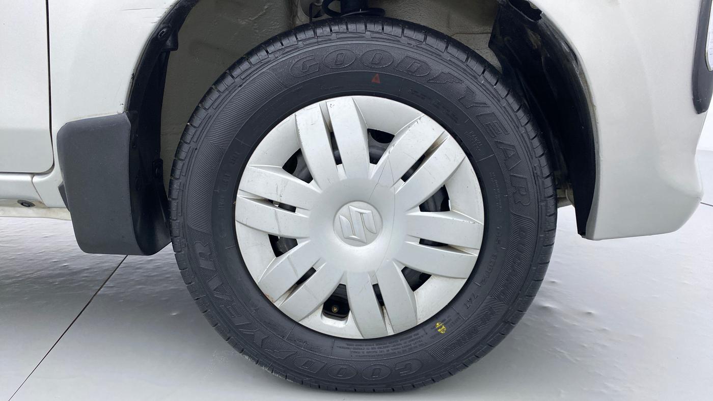 2018 Maruti Alto 800 LXI, Petrol, Manual, 34,808 km, Right Front Wheel