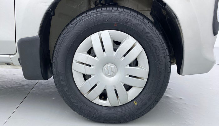 2018 Maruti Alto 800 LXI, Petrol, Manual, 34,808 km, Right Front Wheel