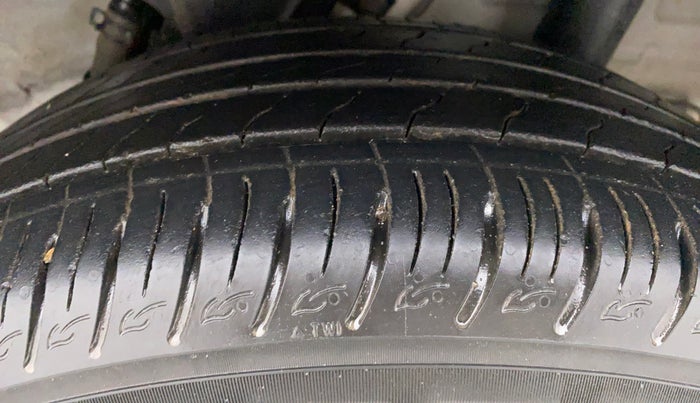 2020 Hyundai VENUE SX PLUS 1.0 TURBO DCT, Petrol, Automatic, 18,194 km, Left Rear Tyre Tread