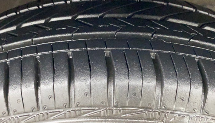 2021 Maruti S PRESSO VXI+, Petrol, Manual, 29,527 km, Right Front Tyre Tread