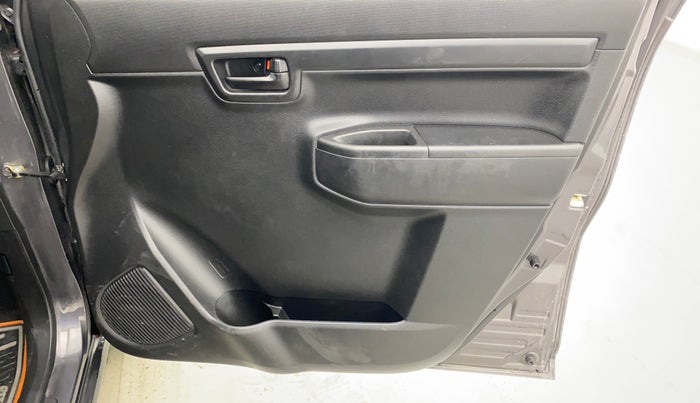 2021 Maruti S PRESSO VXI+, Petrol, Manual, 29,527 km, Driver Side Door Panels Control
