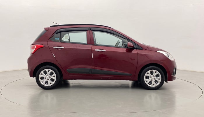 2014 Hyundai Grand i10 SPORTZ 1.2 KAPPA VTVT, Petrol, Manual, 38,143 km, Right Side View