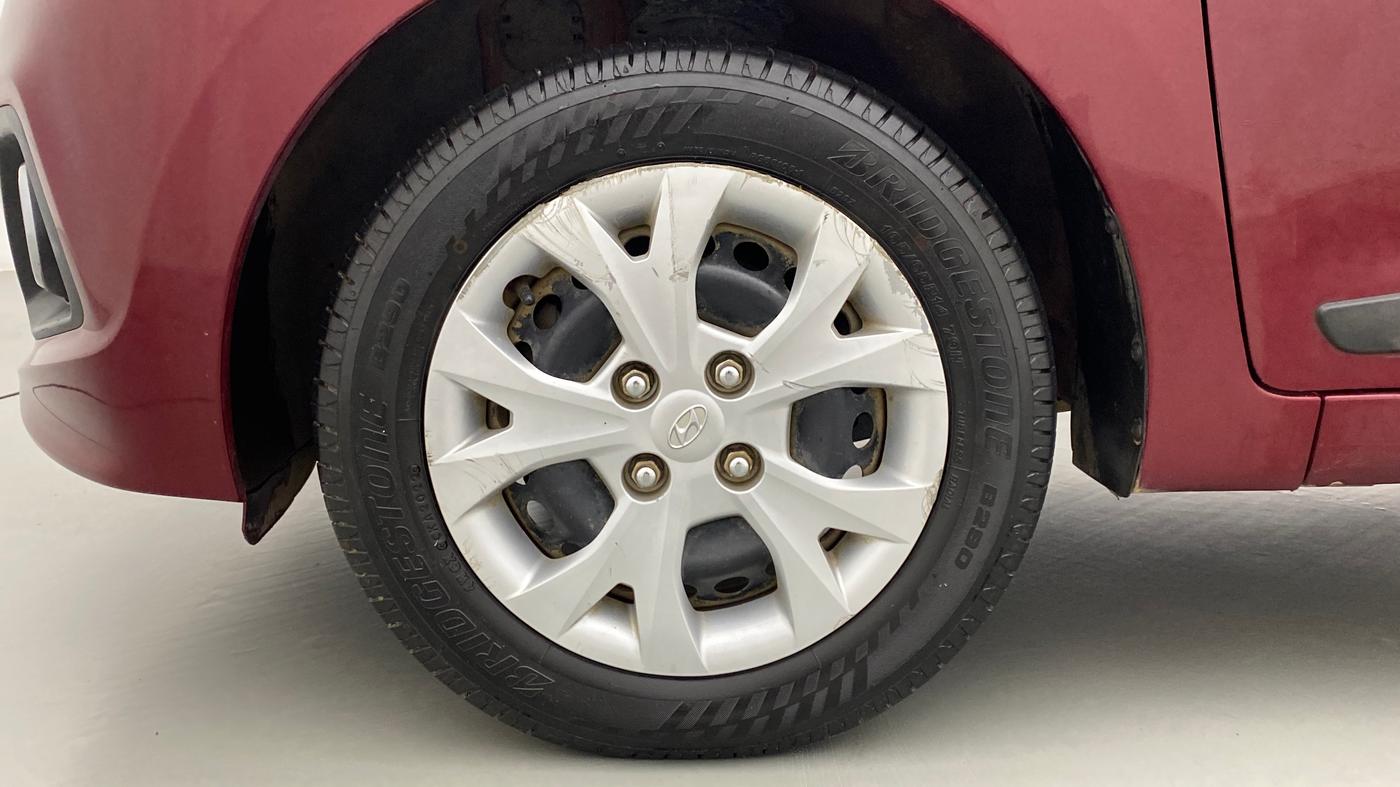 2014 Hyundai Grand i10 SPORTZ 1.2 KAPPA VTVT, Petrol, Manual, 38,143 km, Left Front Wheel