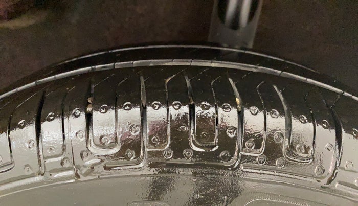 2016 Datsun Redi Go T (O), Petrol, Manual, 98,760 km, Left Rear Tyre Tread