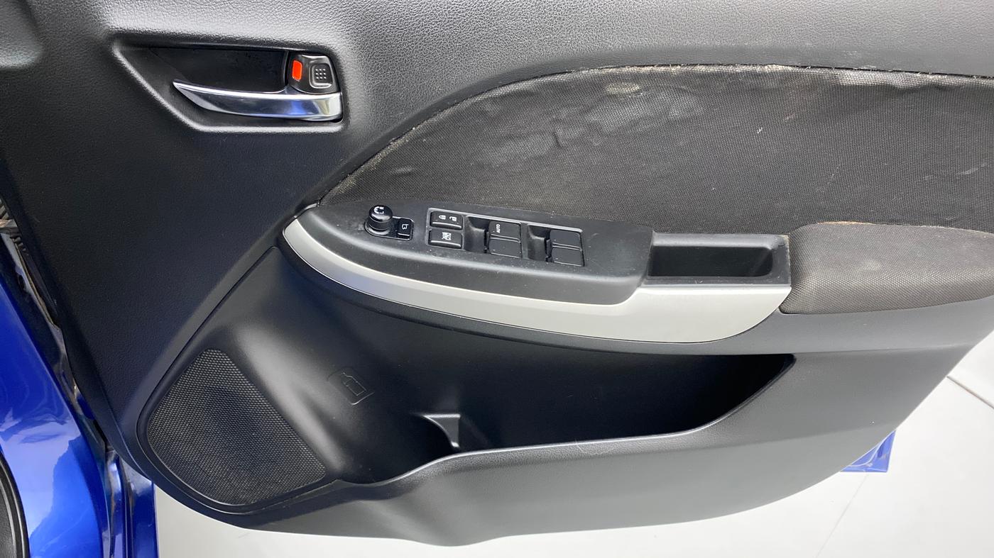 2017 Maruti Baleno DELTA CVT PETROL 1.2, Petrol, Automatic, 48,149 km, Driver Side Door Panels Control