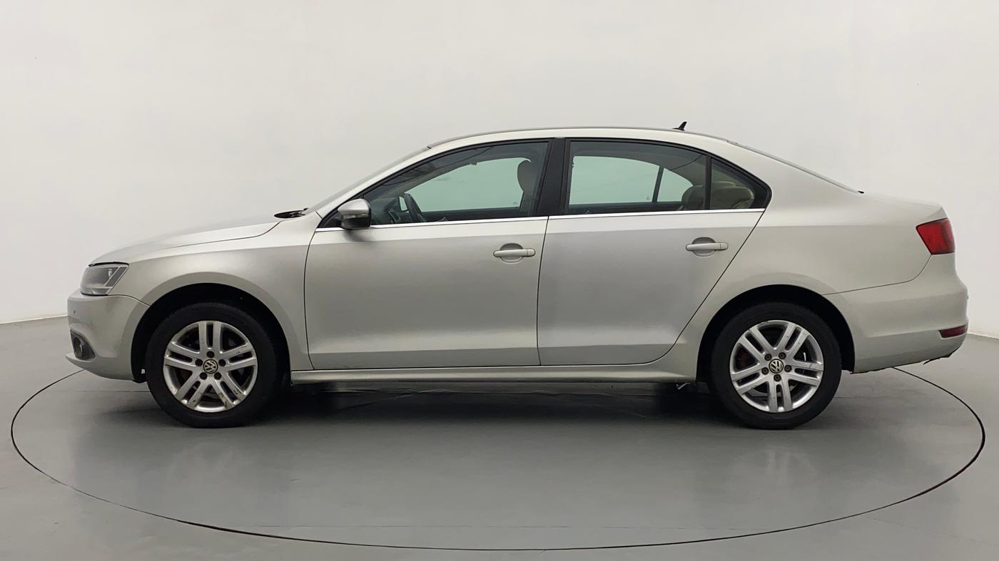 2011 Volkswagen Jetta HIGHLINE TDI AT, Diesel, Automatic, 1,08,365 km, Left Side