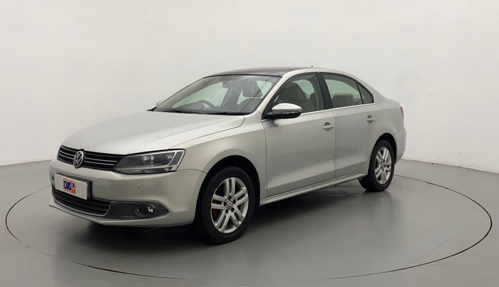 2011 Volkswagen Jetta HIGHLINE TDI AT, Diesel, Automatic, 1,08,365 km, Left Front Diagonal