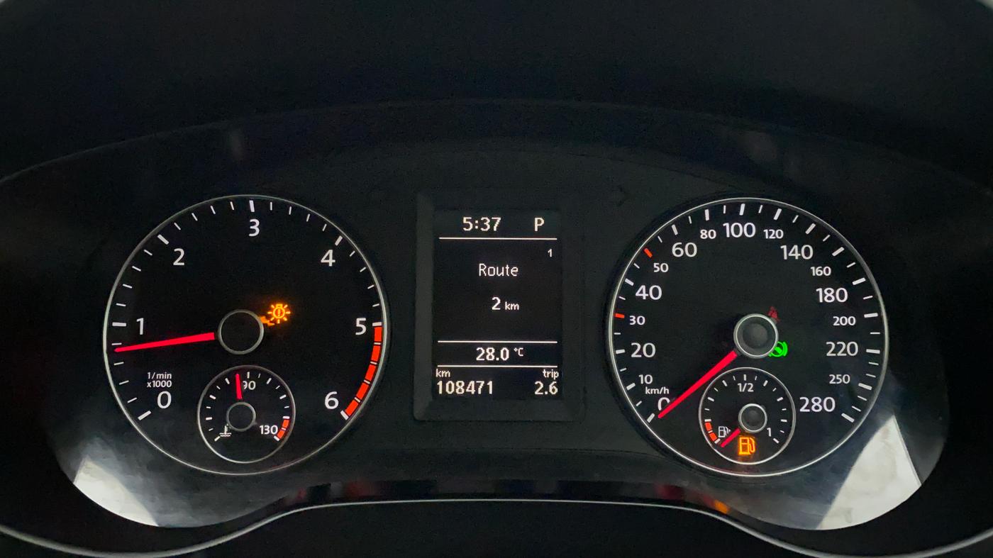 2011 Volkswagen Jetta HIGHLINE TDI AT, Diesel, Automatic, 1,08,365 km, Odometer Image
