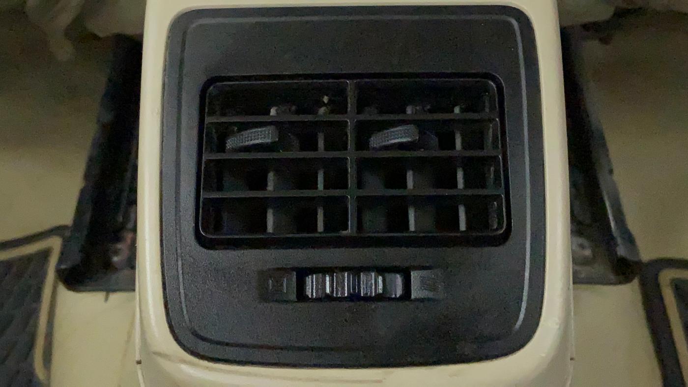 2018 Maruti Dzire VDI, Diesel, Manual, 55,465 km, Rear AC Vents