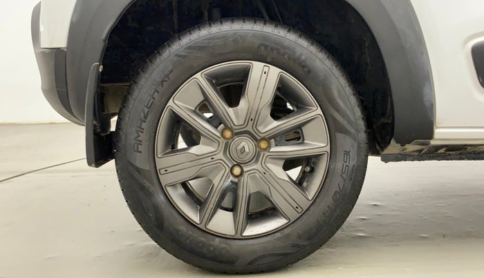 2021 Renault Kwid CLIMBER 1.0 AMT (O), Petrol, Automatic, 27,996 km, Right Rear Wheel