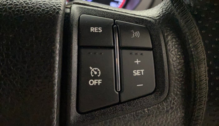 2021 Mahindra Thar LX PETROL HT 4WD AT, Petrol, Automatic, 64,419 km, Adaptive Cruise Control