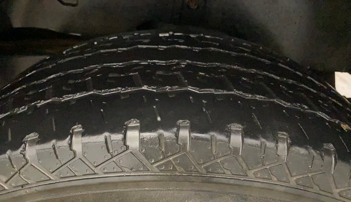 2021 Mahindra Thar LX PETROL HT 4WD AT, Petrol, Automatic, 64,419 km, Left Rear Tyre Tread