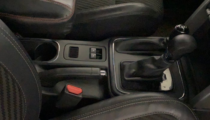 2021 Mahindra Thar LX PETROL HT 4WD AT, Petrol, Automatic, 64,419 km, Gear Lever