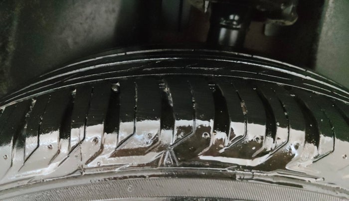 2022 Jeep Compass TRAILHAWK 2.0 4X4, Diesel, Automatic, 73,975 km, Left Rear Tyre Tread