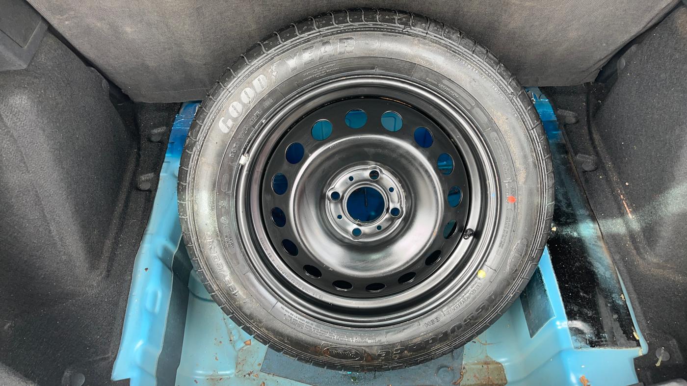 2019 Tata NEXON XM PETROL, Petrol, Manual, 49,129 km, Spare Tyre