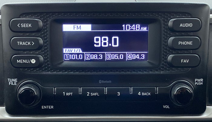 2020 Hyundai VENUE S MT 1.2 KAPPA, Petrol, Manual, 14,081 km, Infotainment System